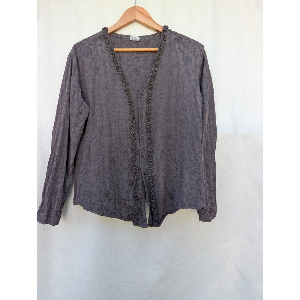 CP Shades Whimsigoth‎ Ruffle Blouse Womens M Gray Floral Textured Button Up Top